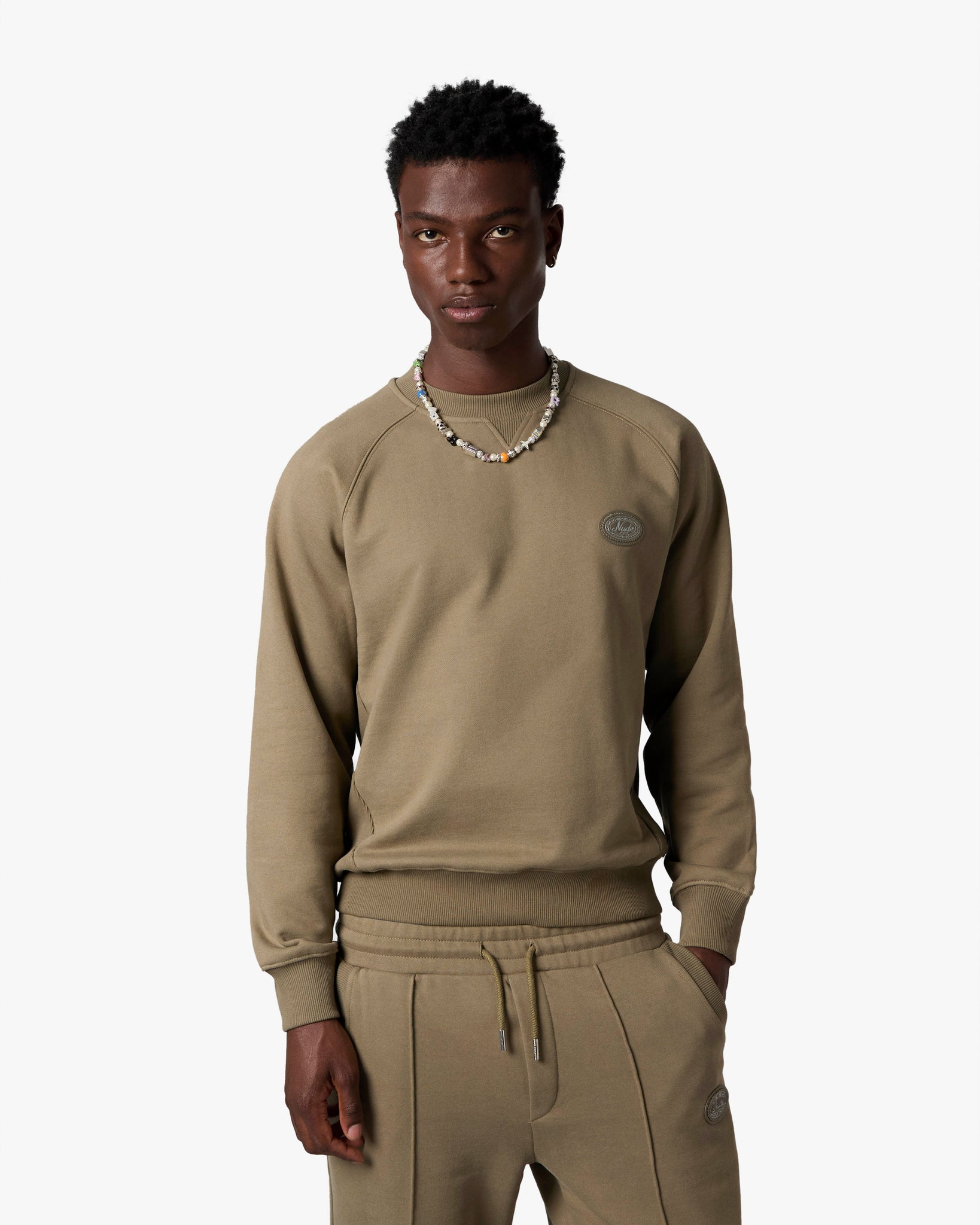 ESSENTIALS CREWNECK GREEN